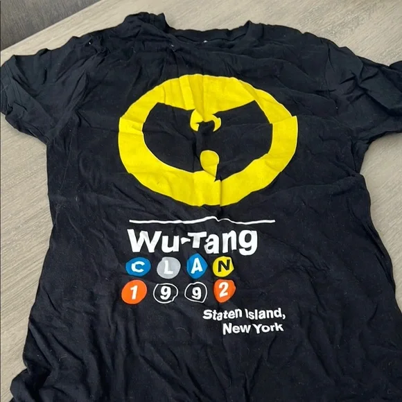 Wu-Tang Black and Yellow Short Sleeve Tee with Bold Logo - Picture 1 of 4